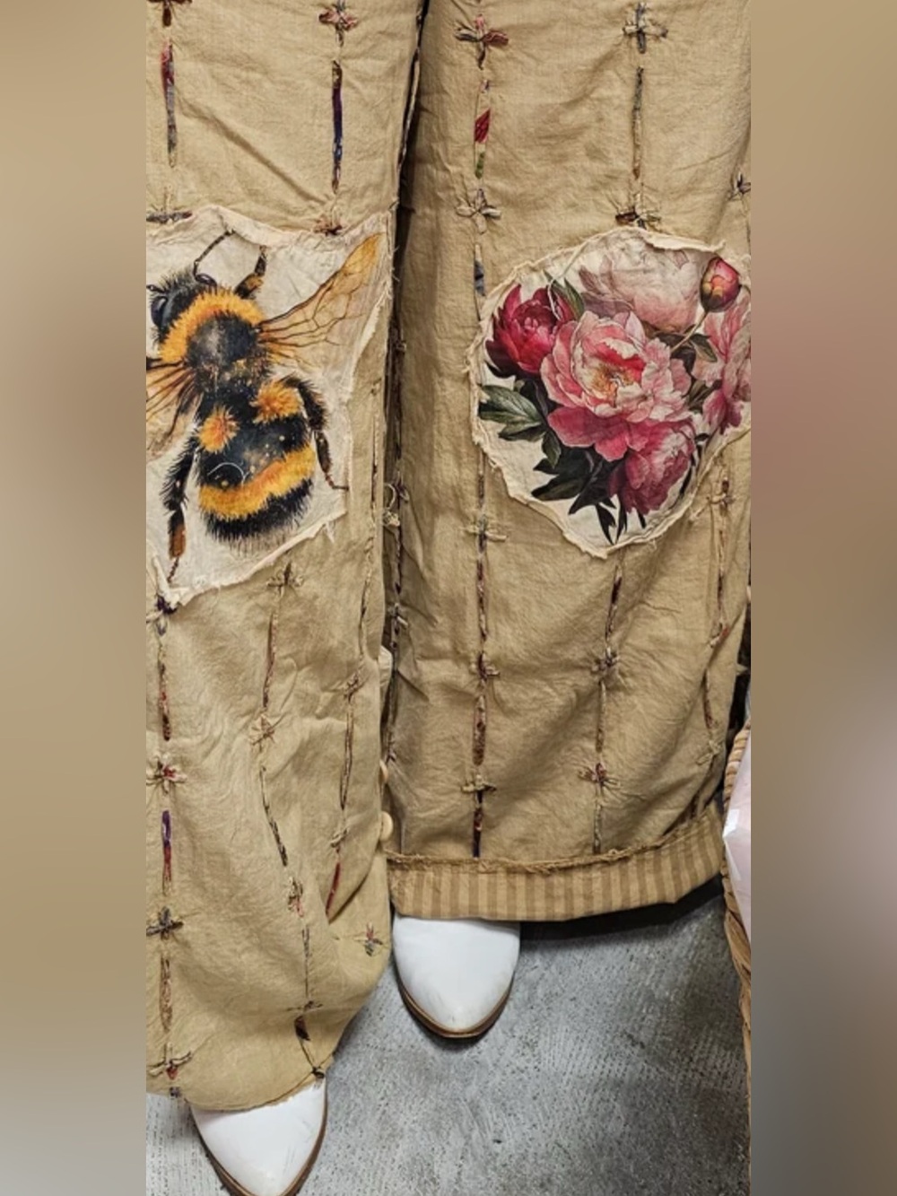 NWT A Rare Bird Bumblebee Rose Pants O/S - Picture 3 of 4